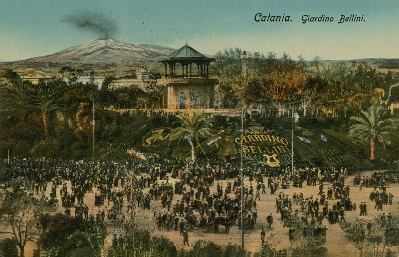 Bellini Garden, Catania, Sicílie. Pohlednice odeslána v roce 1913. od Italian Photographer