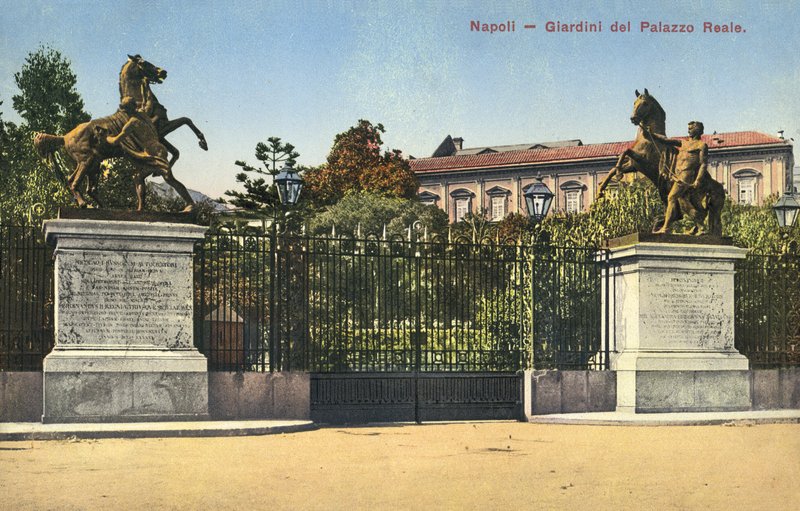 Neapol, Itálie, zahrady královského paláce od Italian Photographer