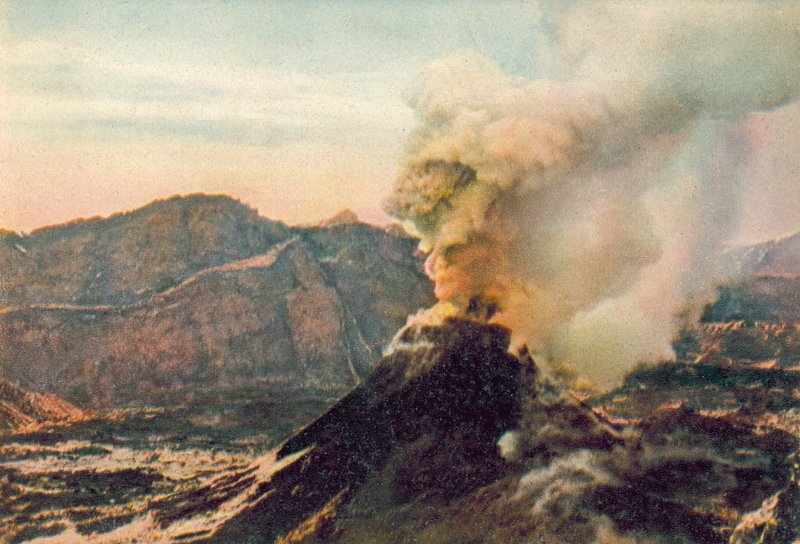Neapol / Neapol: Vesuv v erupci (barevné foto) od Italian Photographer