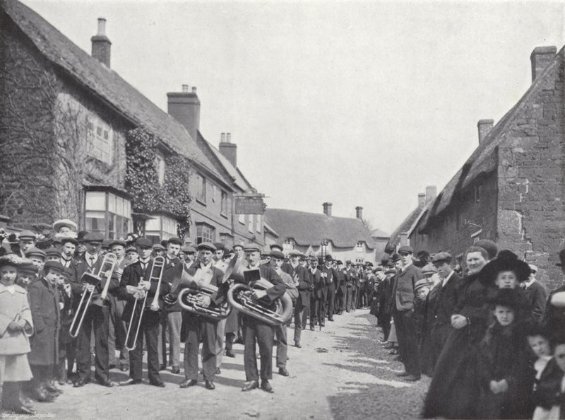 Hallaton Hare Pie Festival, procesí od J. Benjamin Stone