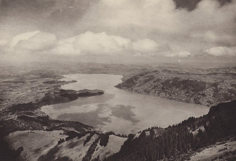 Rigi Kulm, výhled na jezero Zug (č/b foto) od Jean Gaberell