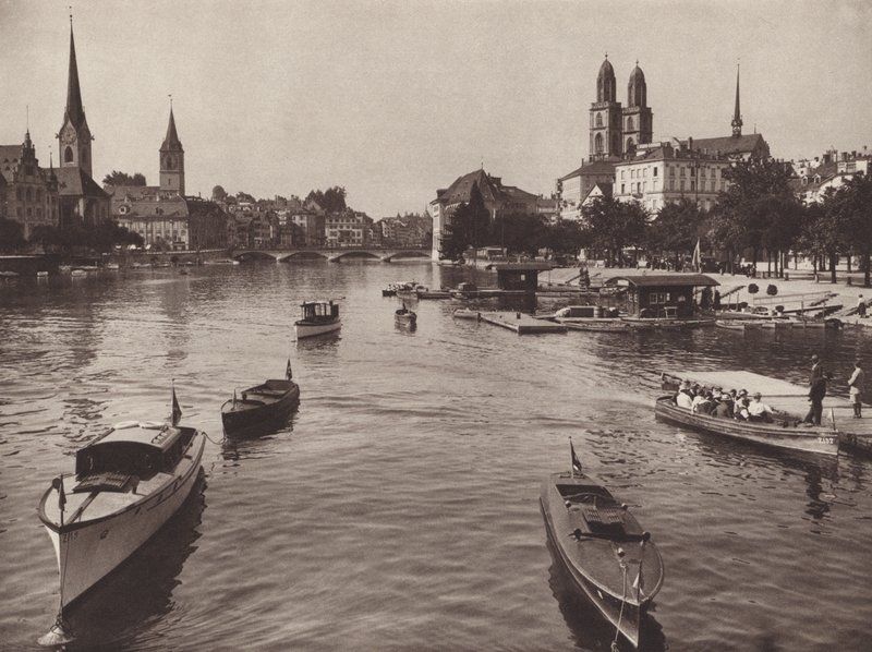 Švýcarsko: Curych z Quaibrucke (černobílá fotografie) od Jean Gaberell