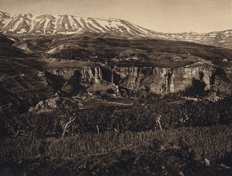 Libanon, Krajina (černobílá fotografie) od Karl Grober