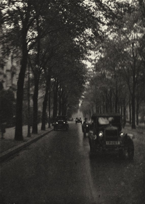Berlín: Kurfurstendamm (černobílá fotografie) od Sasha Stone