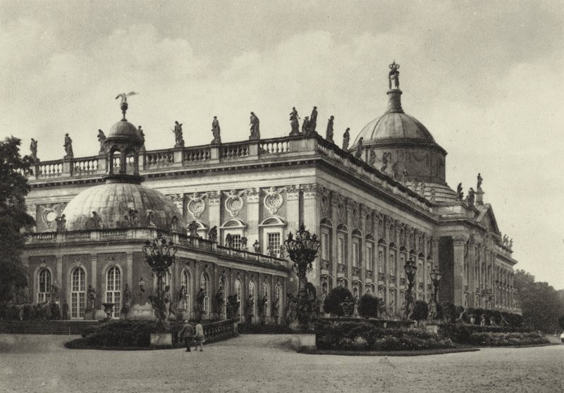 Postupim, Neues Palais; Nový palác (černobílá fotografie) od Sasha Stone