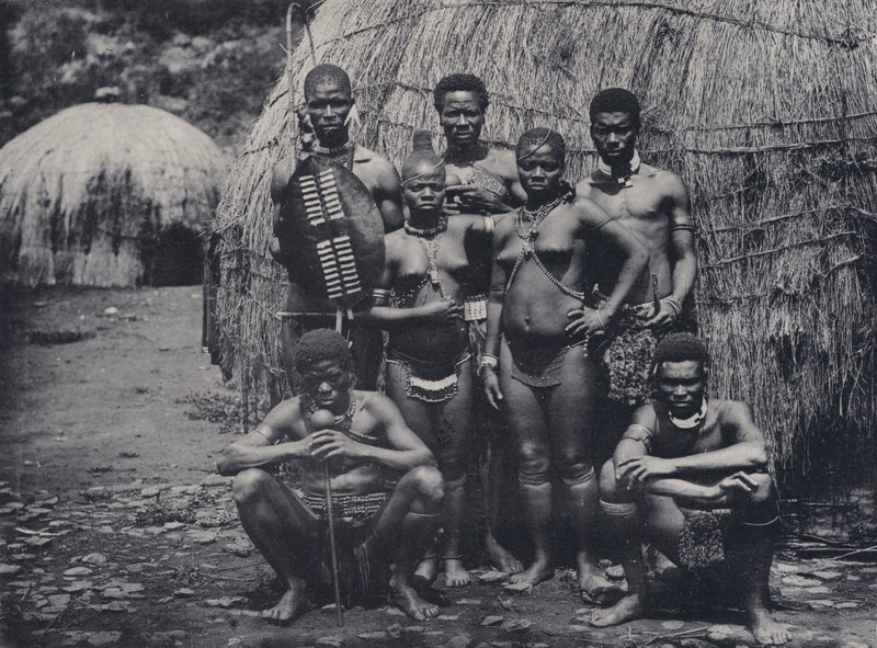 The Native at Home (č/b foto) od South African Photographer